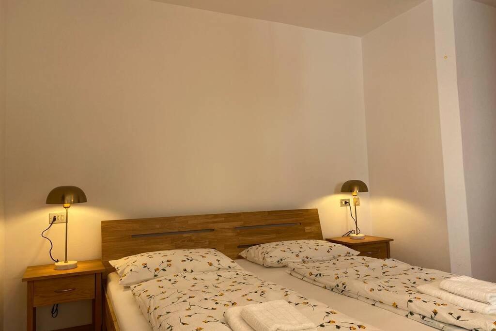 Grosse Wohnung Mit Garagenparkplatz Фие Экстерьер фото