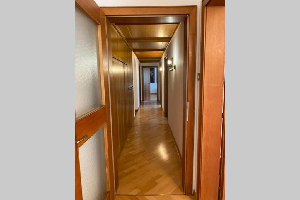 Grosse Wohnung Mit Garagenparkplatz Фие Экстерьер фото