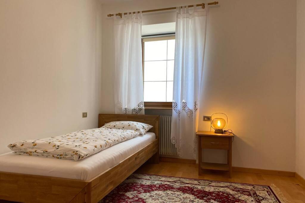 Grosse Wohnung Mit Garagenparkplatz Фие Экстерьер фото