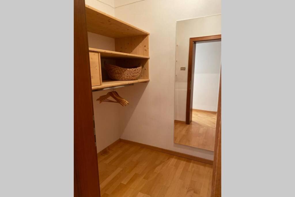 Grosse Wohnung Mit Garagenparkplatz Фие Экстерьер фото